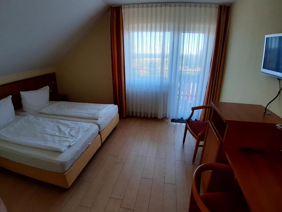 Hasselberger Hof Hotel Hasselberg  Ngoại thất bức ảnh