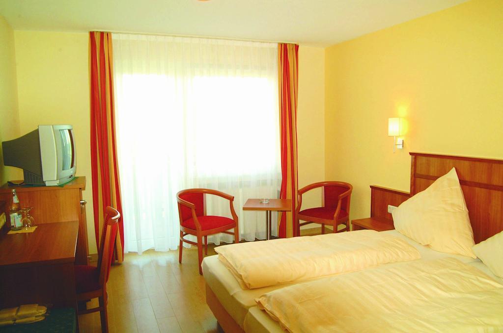 Hasselberger Hof Hotel Hasselberg  Phòng bức ảnh
